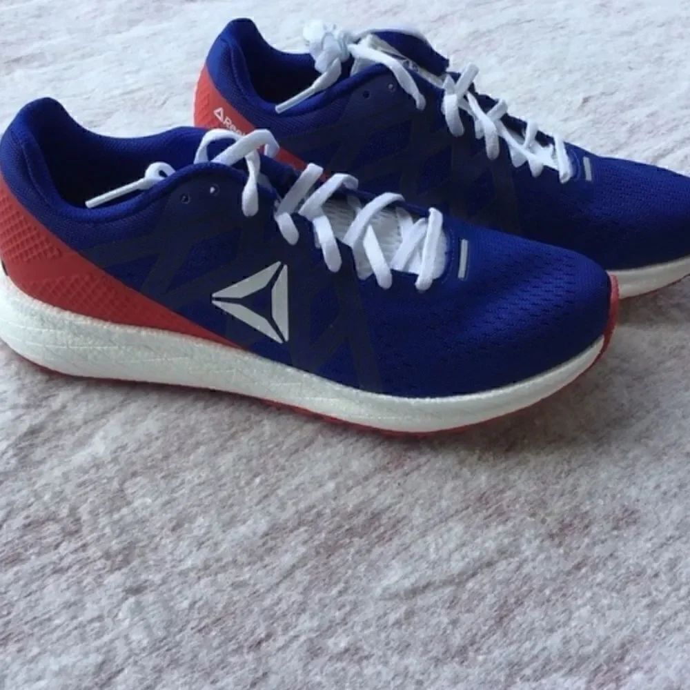 REEBOK FOREVER FLOATRIDE wns size 8.5 - Picture 2 of 7